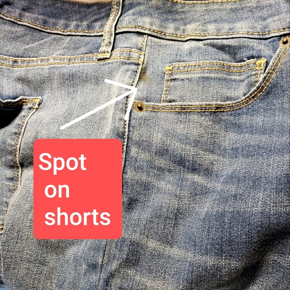 Universal Thread Denim Midi Shorts Cuffed 4" Inseam High Rise Size 24W NWT - Picture 9 of 12